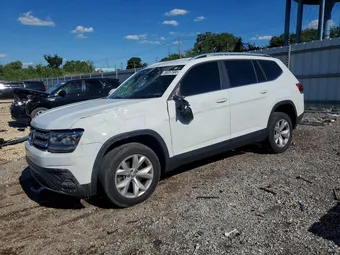 2018 Volkswagen Atlas 1V2LR2CA7JC586651