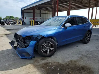 2018 Volvo XC60 LYV102RM4JB096483