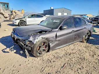 2019 Alfa Romeo ZARFAMBN8K7612888