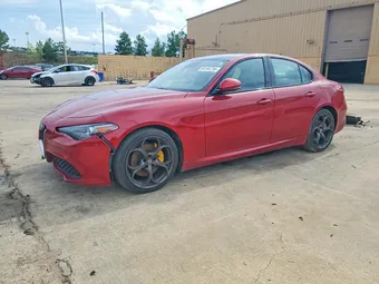 2017 Alfa Romeo ZARFAECN1H7561781