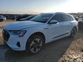 2022 Audi e-tron WA1AAAGE6NB012586