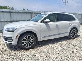 2019 Audi Q7 WA1LHAF71KD026709
