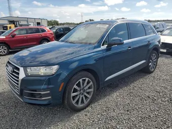2018 Audi Q7 WA1LAAF75JD025436
