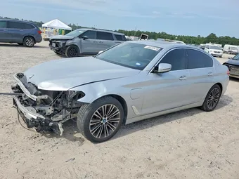 2018 BMW 5 Series WBAJA9C52JB252865