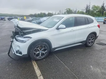 2018 BMW X1 WBXHT3C30J5L30326
