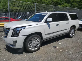 2017 Cadillac Escalade ESV 1GYS4KKJ0HR271155