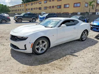 2021 Chevrolet Camaro 1G1FB1RX1M0119359