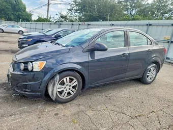 2015 Chevrolet Sonic 1G1JC5SH0F4111315