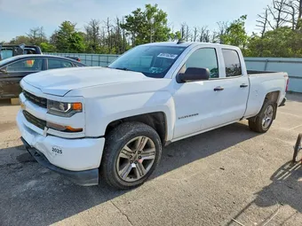 2018 Chevrolet Silverado 1500 1GCVKPEC4JZ270163