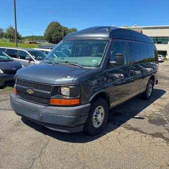 2017 Chevrolet Express 1GAWGEFF0H1252716