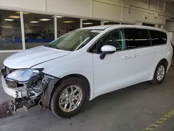 2023 Chrysler Voyager 2C4RC1CG1PR615525