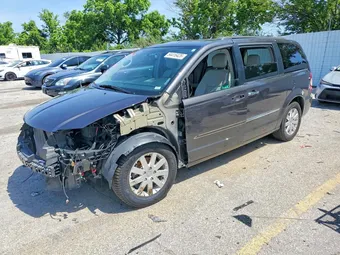 2016 Chrysler Town & Country 2C4RC1BG8GR175000