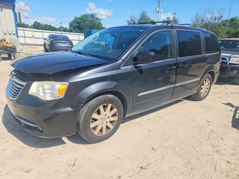 2015 Chrysler Town & Country 2C4RC1BG6FR553099
