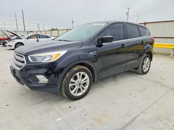 2019 Ford Escape 1FMCU0GD0KUA99923