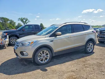 2018 Ford Escape 1FMCU9GD7JUA41925