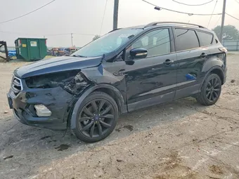 2017 Ford Escape 1FMCU9J96HUA36763