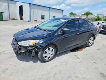 2018 Ford Focus 1FADP3E2XJL311188