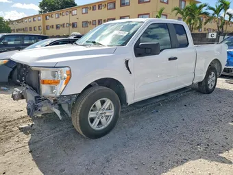 2021 Ford F-150 1FTEX1C8XMKE52069