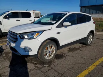 2017 Ford Escape 1FMCU9G99HUB08580