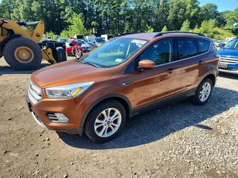 2017 Ford Escape 1FMCU9GD6HUC03831