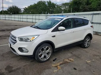 2017 Ford Escape 1FMCU9J90HUA00731