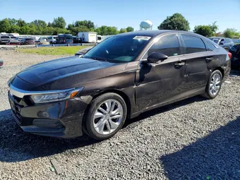2018 Honda Accord 1HGCV1F1XJA102617