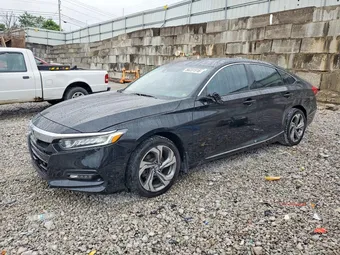 2018 Honda Accord 1HGCV1F41JA250374