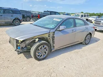 2024 Hyundai Elantra KMHLM4DG0RU663196