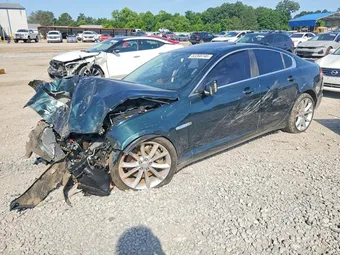 2015 Jaguar XF SAJWA0F71F8U55835