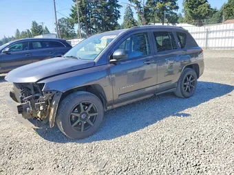2016 Jeep Compass 1C4NJDBB4GD556808
