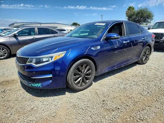 2016 Kia Optima 5XXGT4L32GG007673