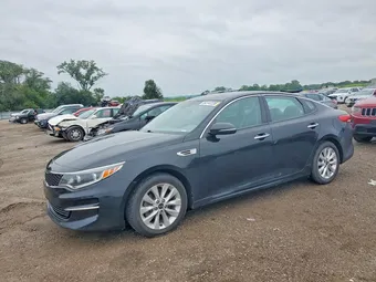 2017 Kia Optima 5XXGU4L38HG137598