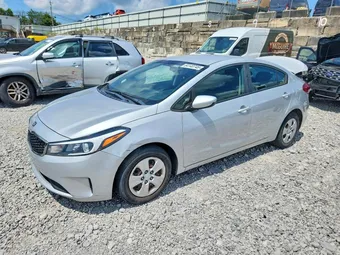 2018 Kia Forte 3KPFK4A71JE188804