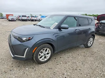 2023 Kia Soul KNDJ23AU0P7879017