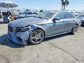 2017 Mercedes-Benz E-Class WDDZF4JB9HA271213