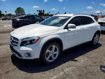 2019 Mercedes-Benz GLA-Class WDCTG4EB5KU010460