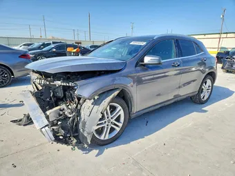 2018 Mercedes-Benz GLA-Class WDCTG4EB2JJ482244