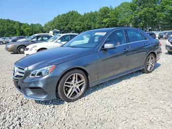 2016 Mercedes-Benz E-Class WDDHF8JB4GB259689