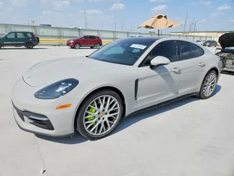 2018 Porsche Panamera WP0AA2A71JL103632