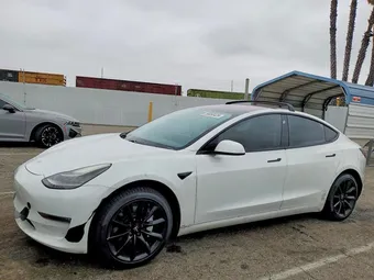 2018 Tesla Model 3 5YJ3E1EA8JF005813