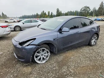 2023 Tesla Model Y 7SAYGDEE1PF926075