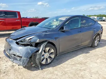 2023 Tesla Model Y 7SAYGDEE1PA094492
