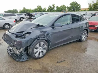 2024 Tesla Model Y 7SAYGDED3RF088867