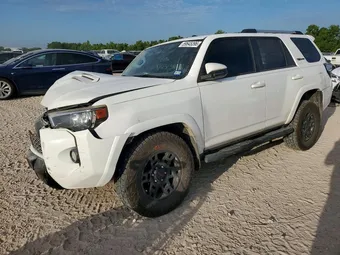 2018 Toyota 4Runner JTEBU5JR4J5551135