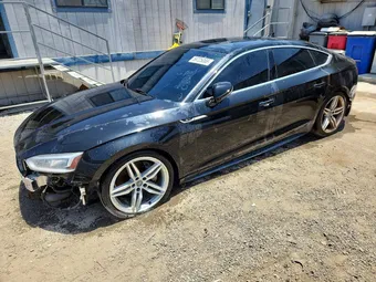 2018 Audi A5 WAUENCF59JA024589