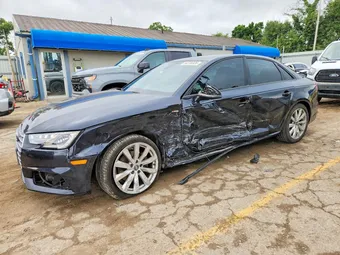 2018 Audi A4 WAUKMAF41JA076204