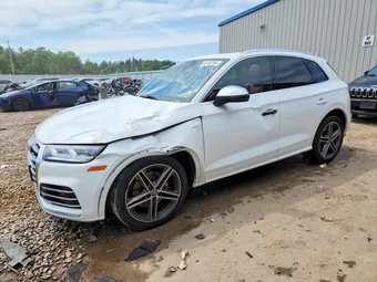 2018 Audi SQ5 WA1A4AFY7J2203432