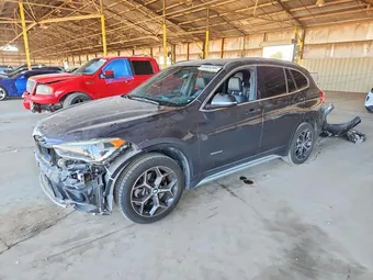 2017 BMW X1 WBXHT3Z36H4A65129