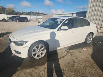 2015 BMW 3 Series WBA3B3G58FNT18130