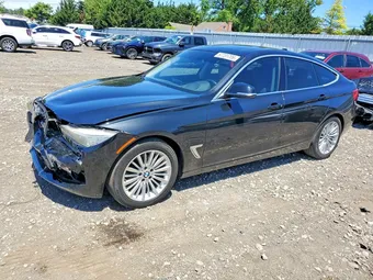 2015 BMW 3 Series WBA8Z5C53FGS36054